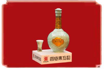 武汉烟酒回收四特酒.jpg